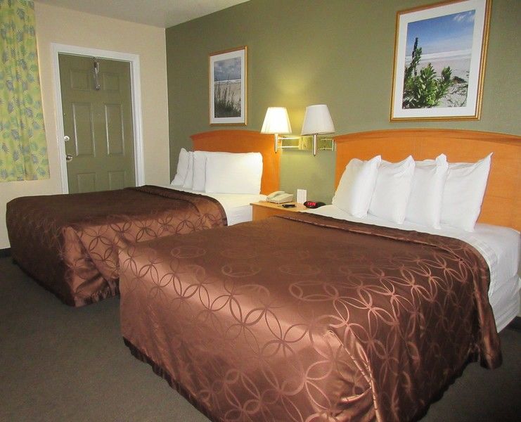 Roomba Inn & Suites - Daytona Beach Exterior photo